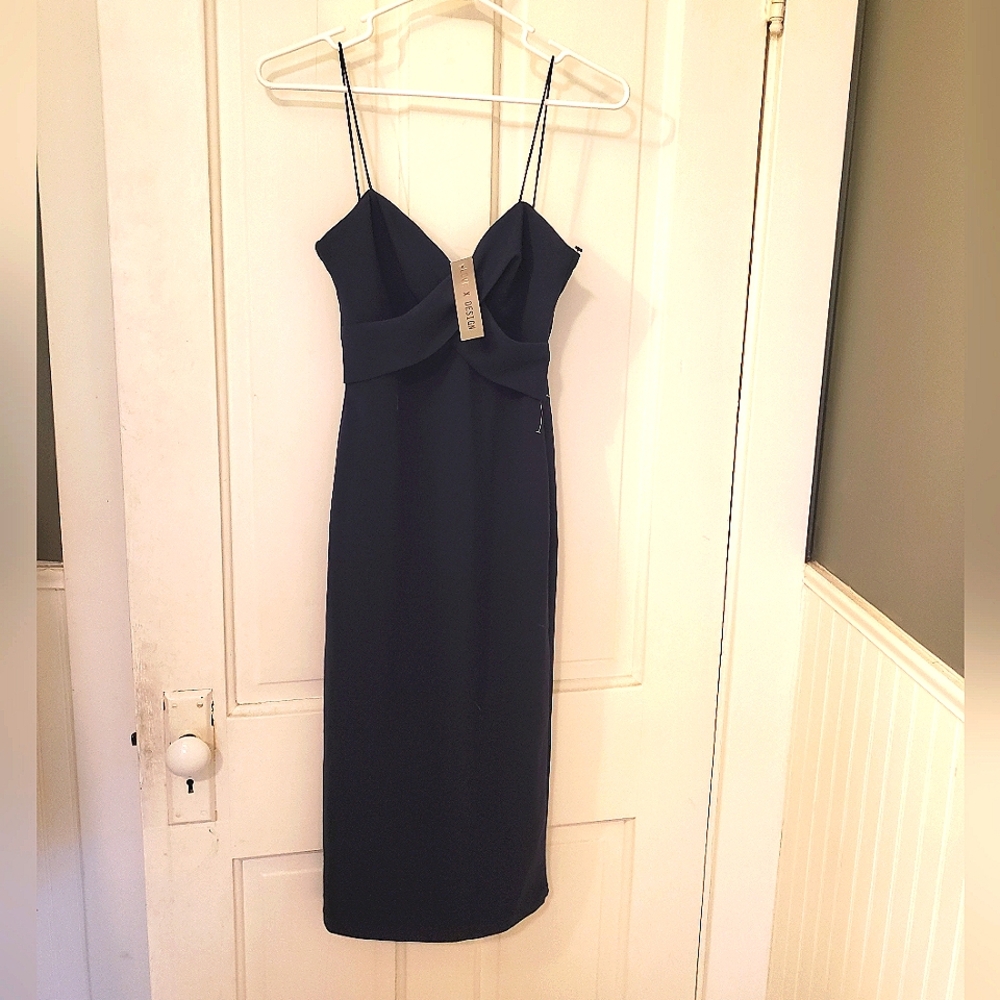 Love X Design Elegant  Navy Midi Dress